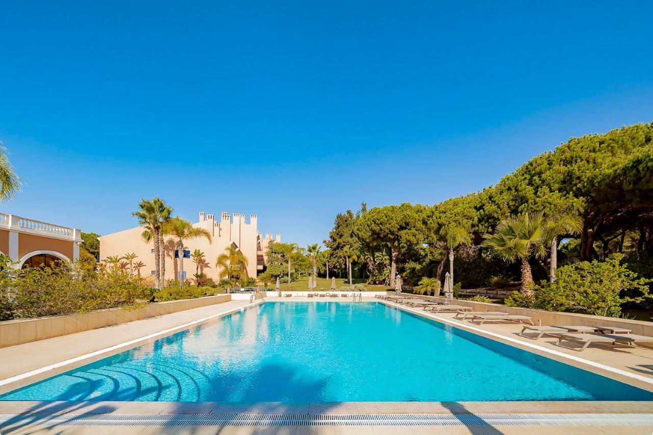 Al - Apartamentos Vila Sol F5 Bloco 3 كوارتيرا المظهر الخارجي الصورة
