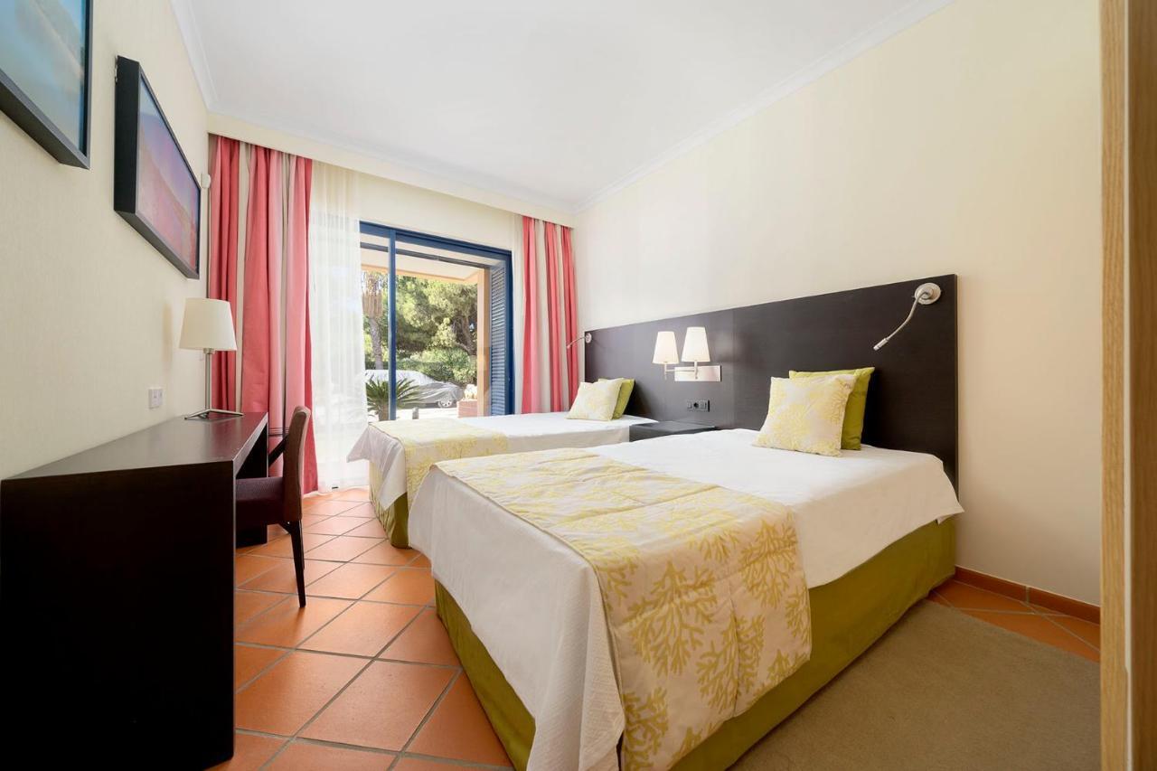 Al - Apartamentos Vila Sol F5 Bloco 3 كوارتيرا المظهر الخارجي الصورة